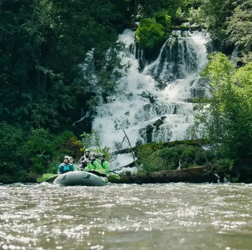 CRO Rafting with a family in Washington.